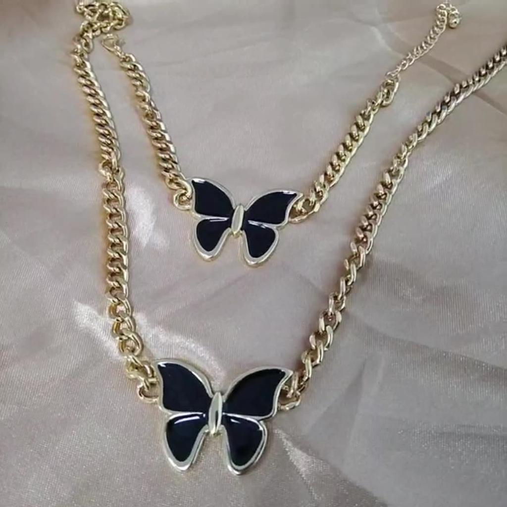 Fashion Butterfly Pendant Necklace Bracelet Set