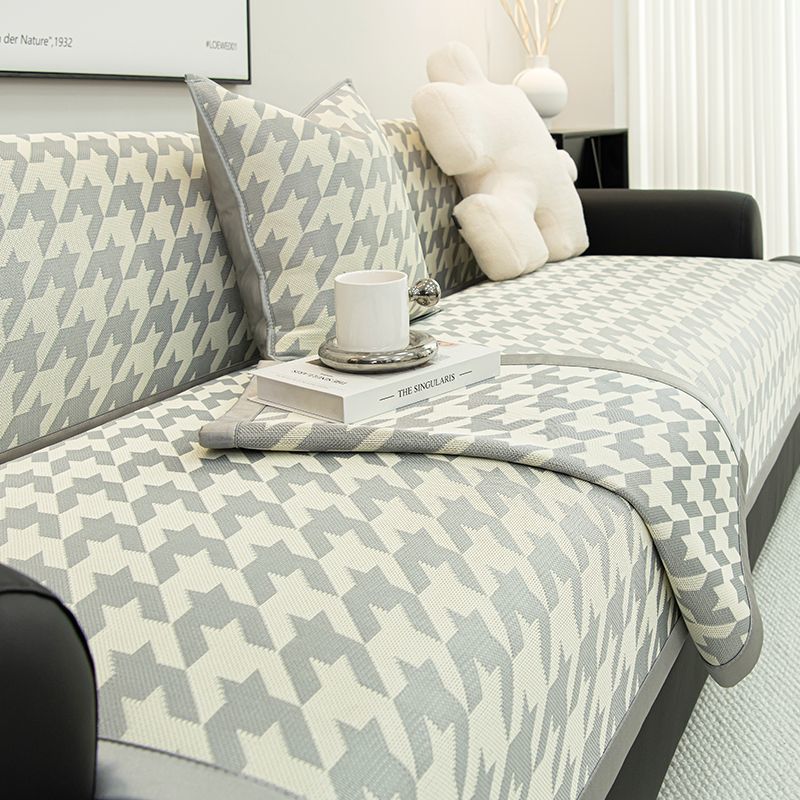 Ice Silk Sofa Cushion, Summer Mat, Seat Cushion Non-Slip  New Summer Thousand Bird Grid Sofa Cover Can Be Machine Washed