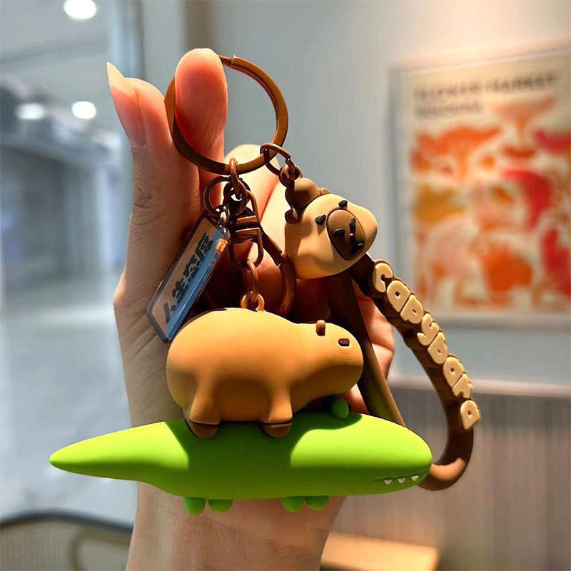 Adorable Capybara Keychain Creative Cartoon Couple Car Key Charm Cute Gift