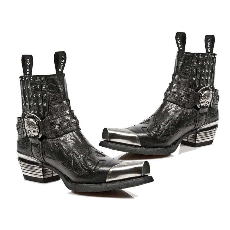 

2025 New Men Popular Pointed Western Short Spanish Tide Brand Punk Rivet Leather Women Sneakers Chelsea Boots 35