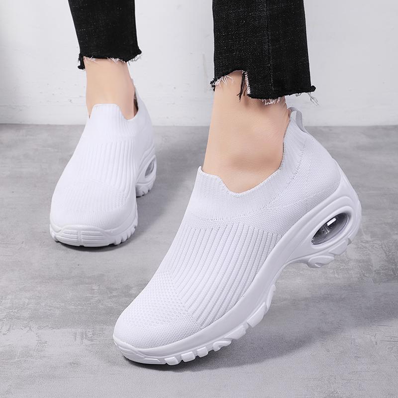 Leisure Sports Shoes Women's Safety Breathable New Sweater Shoes Running Super Mesh Breathable Vulcanized Shoes Women's Shoes