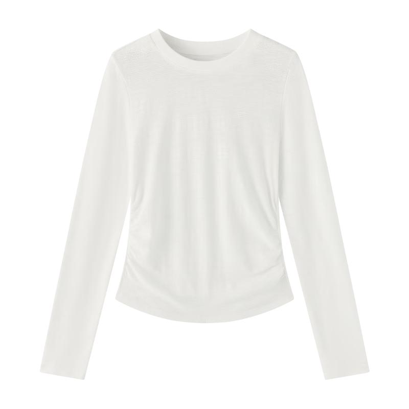 La Chapelle Women's Long-Sleeve Slim-Fit Ruched Crewneck T-Shirt