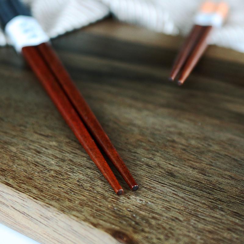 Handmade Japanese Natural Chestnut Wood Sushi Chopsticks Value Gift Sushi Chinese Food Tie Line Kitchen Accessories Tableware