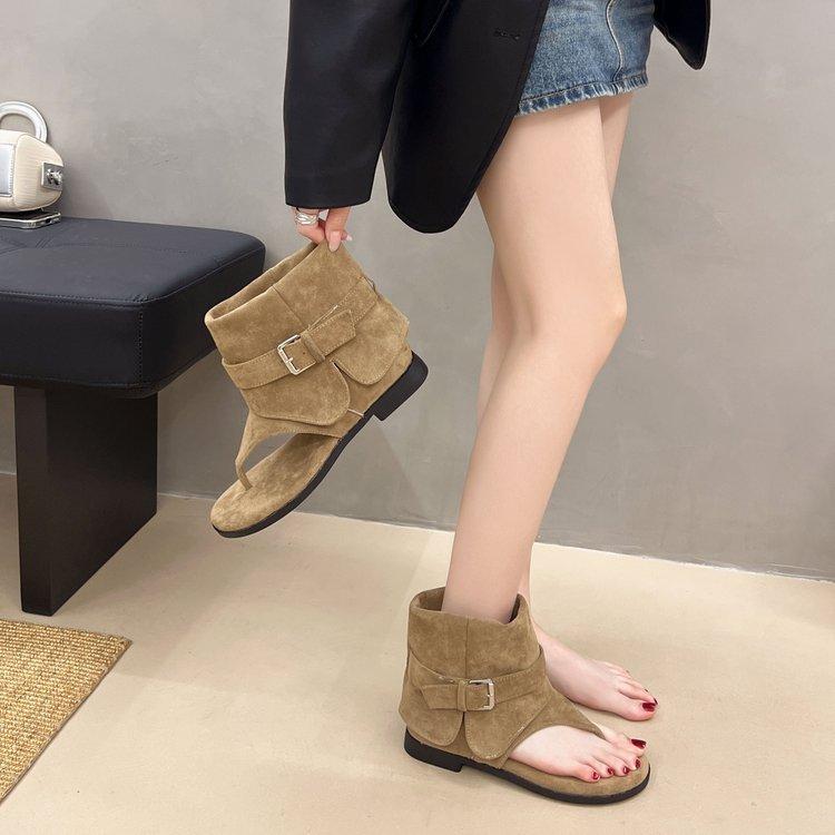 French Soft Leather Herringbone Toe Sandals Women's 2025 Summer New Flat-bottomed Cool Boots Loose Sleeve Warehouse Tube Short Boots Women