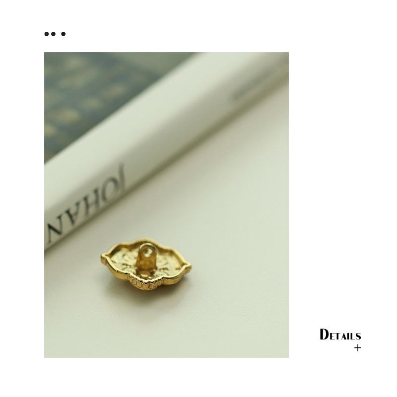 Xiaoxiang Hepburn Retro Style Buttons Metal Women'S Buttons Suit Jacket Decorative Buttons Fur Coat Buttons