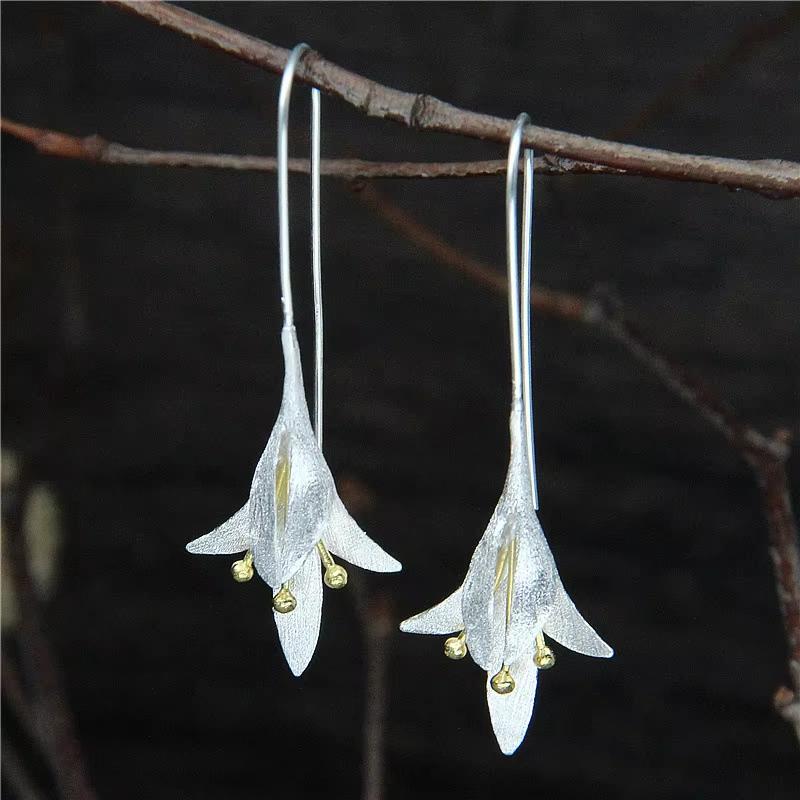 

Huajie Exquisite Beautiful Flowers Pendant Earrings for Women Creativity Charming Female Ear Trend срібний