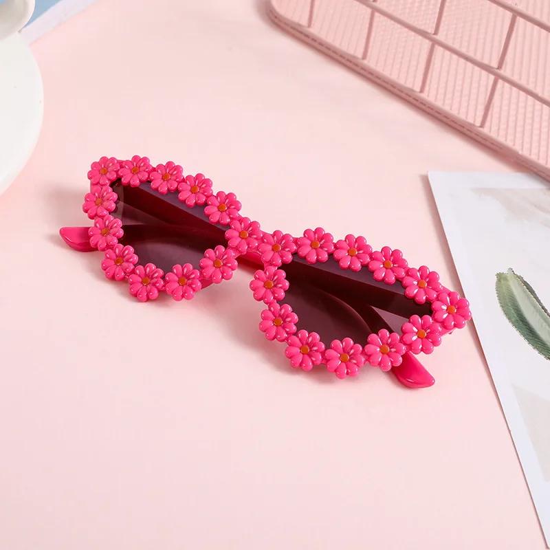 Kids Flower Sunglasses Girls Cat Eye Frame Glasses Children Cute Daisy Shades Outdoor UV Protection Party Eyewear