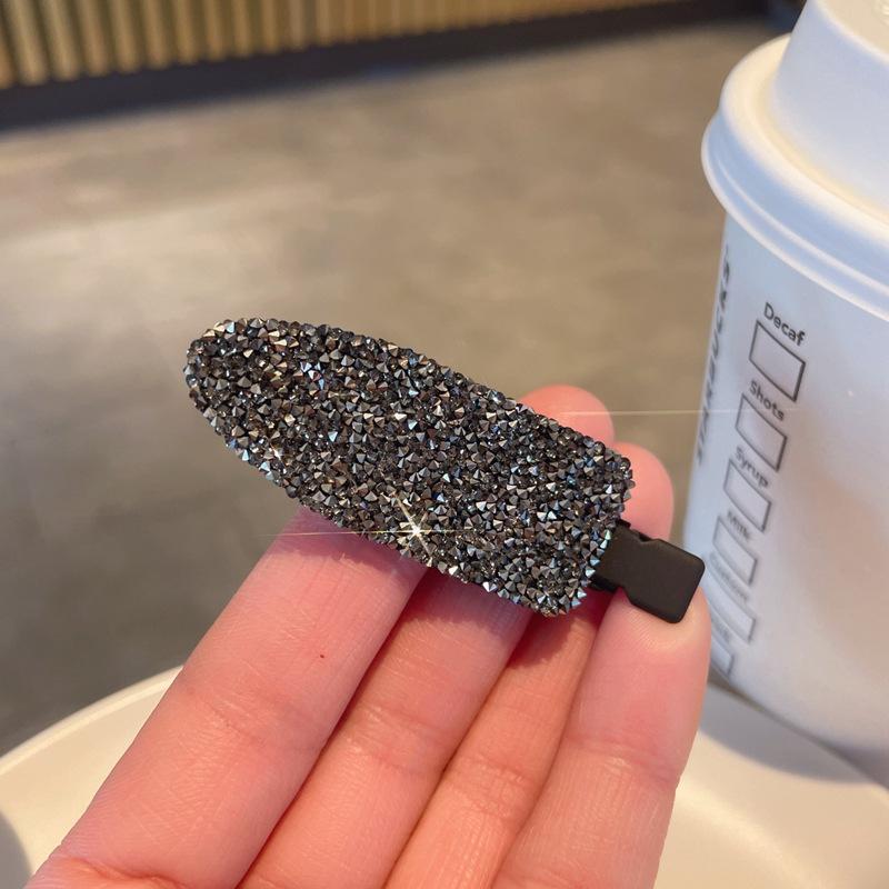 Süße Coole Mädchen Metall Schleife Entenschnabelspange Strass Perle Pony-Clip Seite Kopfschmuck Mädchen Kinder Frauen Haaraccessoires