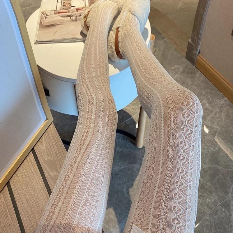 

Sexy White Black Lolita Stockings Hollowed Lace Mesh Bottomed Pantyhose Japanese Goth Floral Rattan Stocking Hot Classic Tights One Size(45-75KG)
