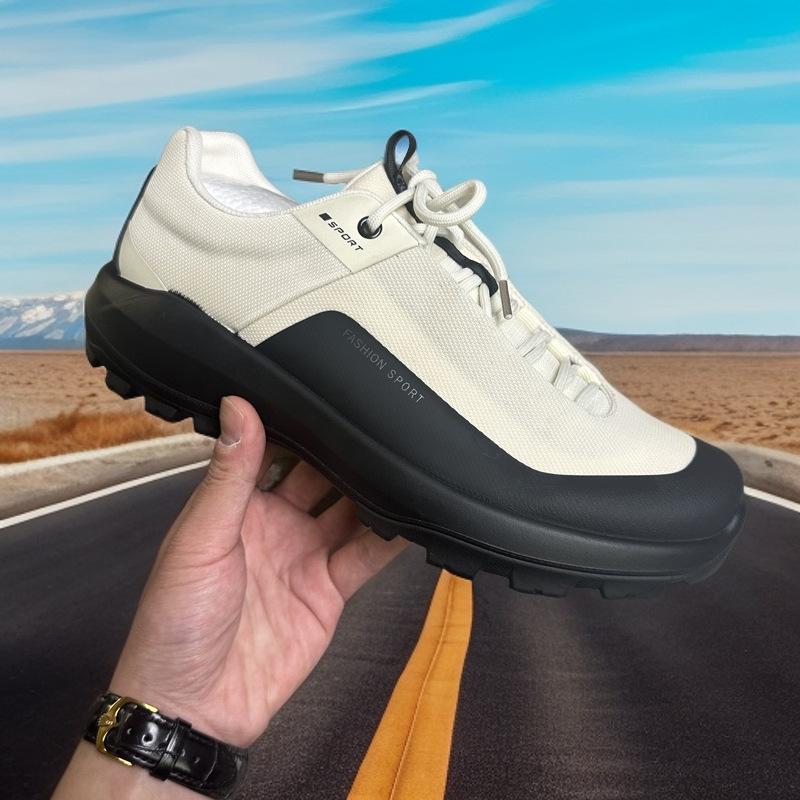 Cold sticky, light, breathable and wear-resistant new casual low-top athletes non-slip hiking shoes