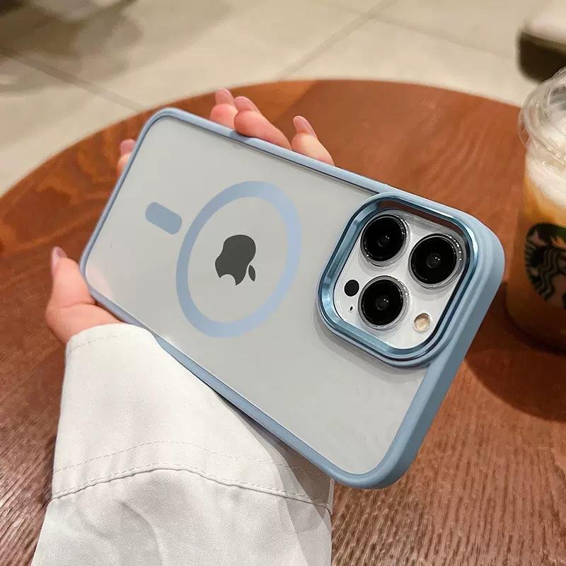Hawkeye Golden Shield Magnetic Suction Three-in-One Applicable IPhone 16 Mobile Case Apple 14pro Anti-fall Protection Case