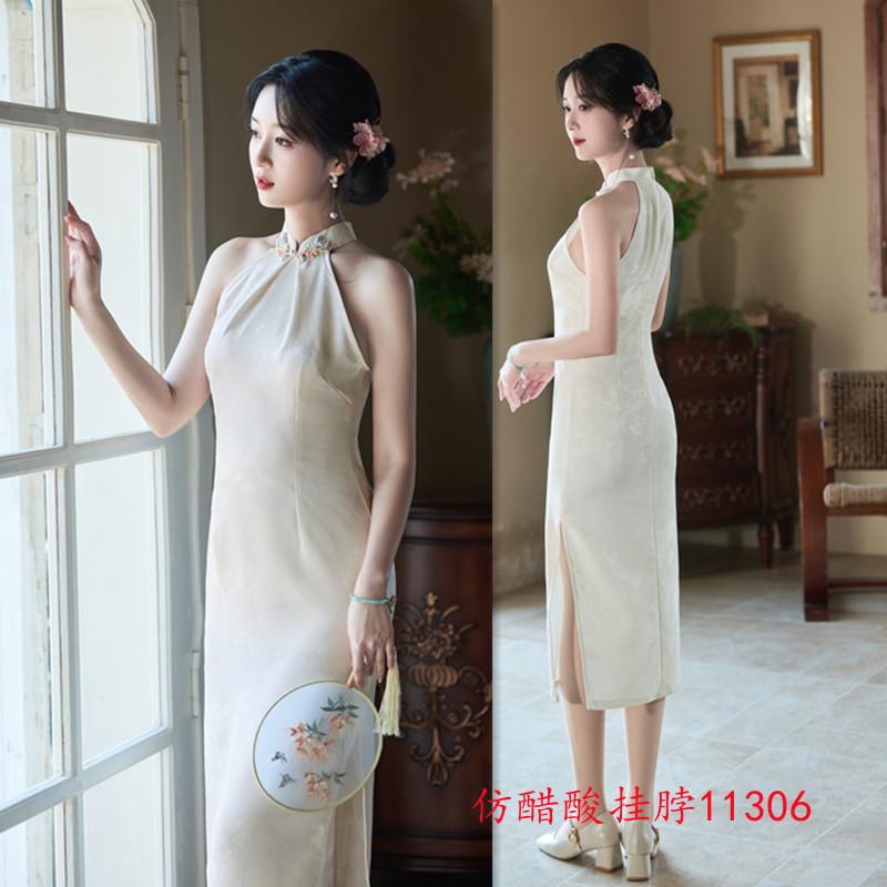 Modern fashion improved new Chinese-style young girl's neck-hanging off-the-shoulder wedding cheongsam summer new cheongsam