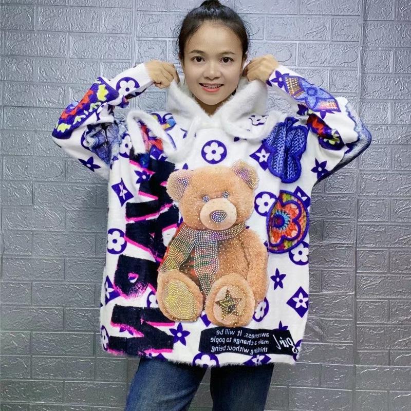 European Style Heavy Work Winnie the Pooh Graphic Hooded Sweater for Women - Autumn/Winter Versatile Loose Fit