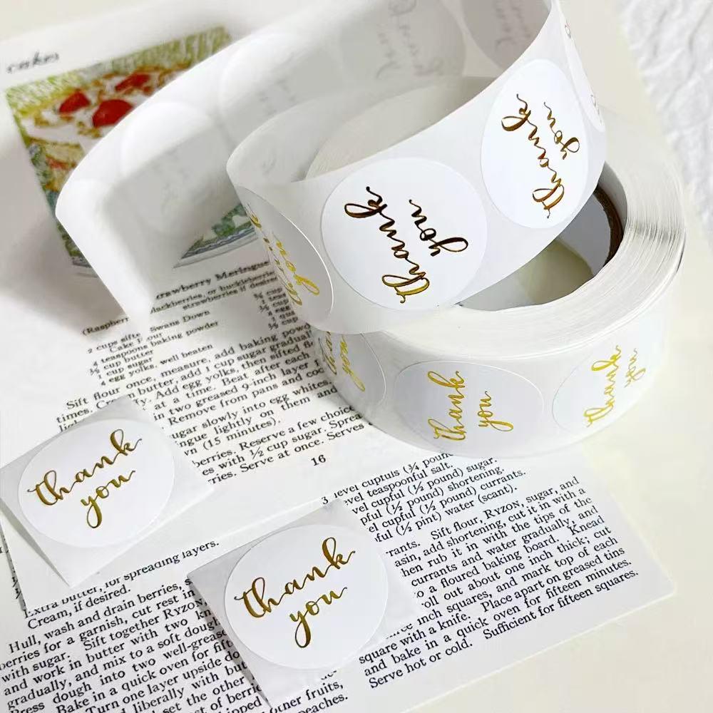 500 Gold Foil Thank You Stickers, Gift Packaging Seals, Handmade Baking Labels, Envelope Decorations (Roll of 500 Sheets).