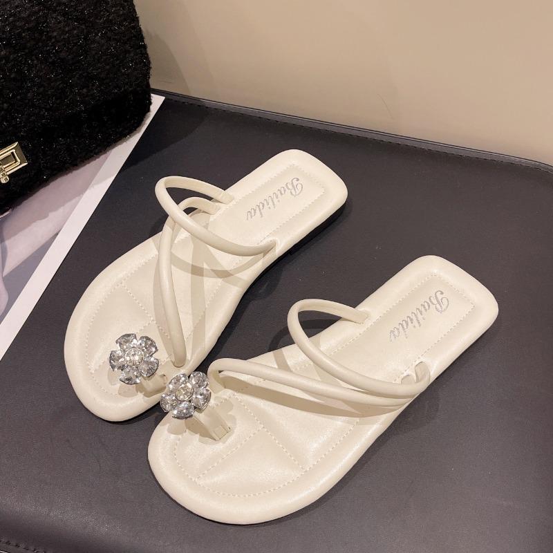 French Rhinestone Slippers for Women Summer Outdoor Wear Fashion with Fairy Matching Skirt Soft Bottom Beach One Line Drag Shoes