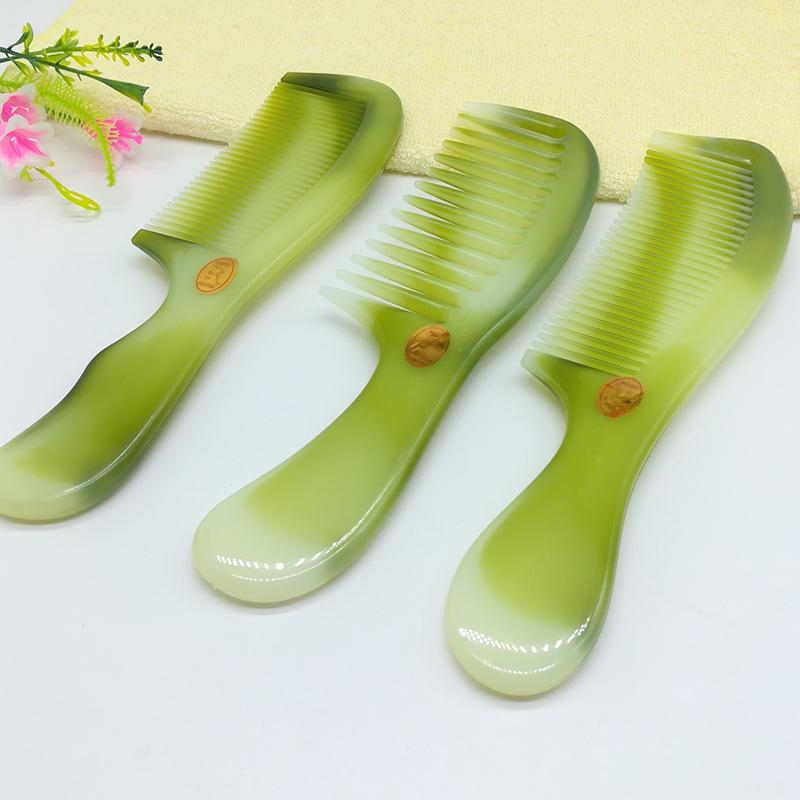 

Расческа для длинных волос у женщин - очень густые, широкие и средние зубцы - большой пластик, мягкий, не повреждает волосы Standard