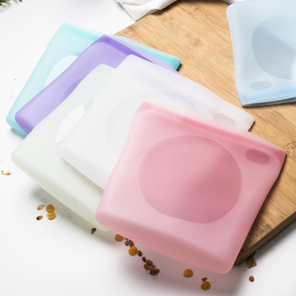 

Высокотемпературный вакуумный пакет из силикона для хранения и порционирования продуктов 1200ml светло-зеленый