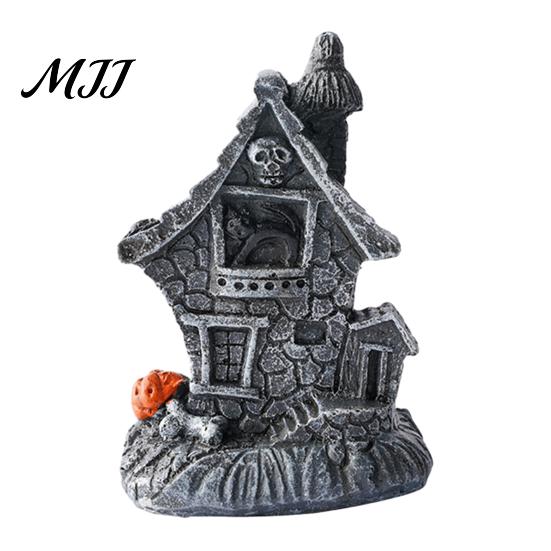 Dark Haunted House Figurine Halloween Ornament, Resin Miniature, Shape Old Stone Texture Decor with Skull Elements Desktop Decoration for Micro