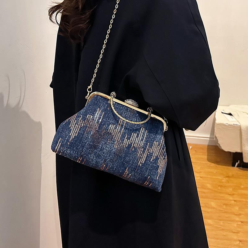 Textured Bag Women's Portable Autumn and Winter Clip Shell Bag Fashionable and Simple Splicing Sequined Chain Bag