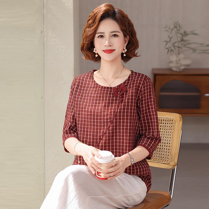 

Mom s Plaid Seven-Sleeve Shirt 2026: Slimming, Loose, Versatile Top for Spring/Summer - Ideal for Middle-Aged and Elderly 5XL (150-165 jin) красный
