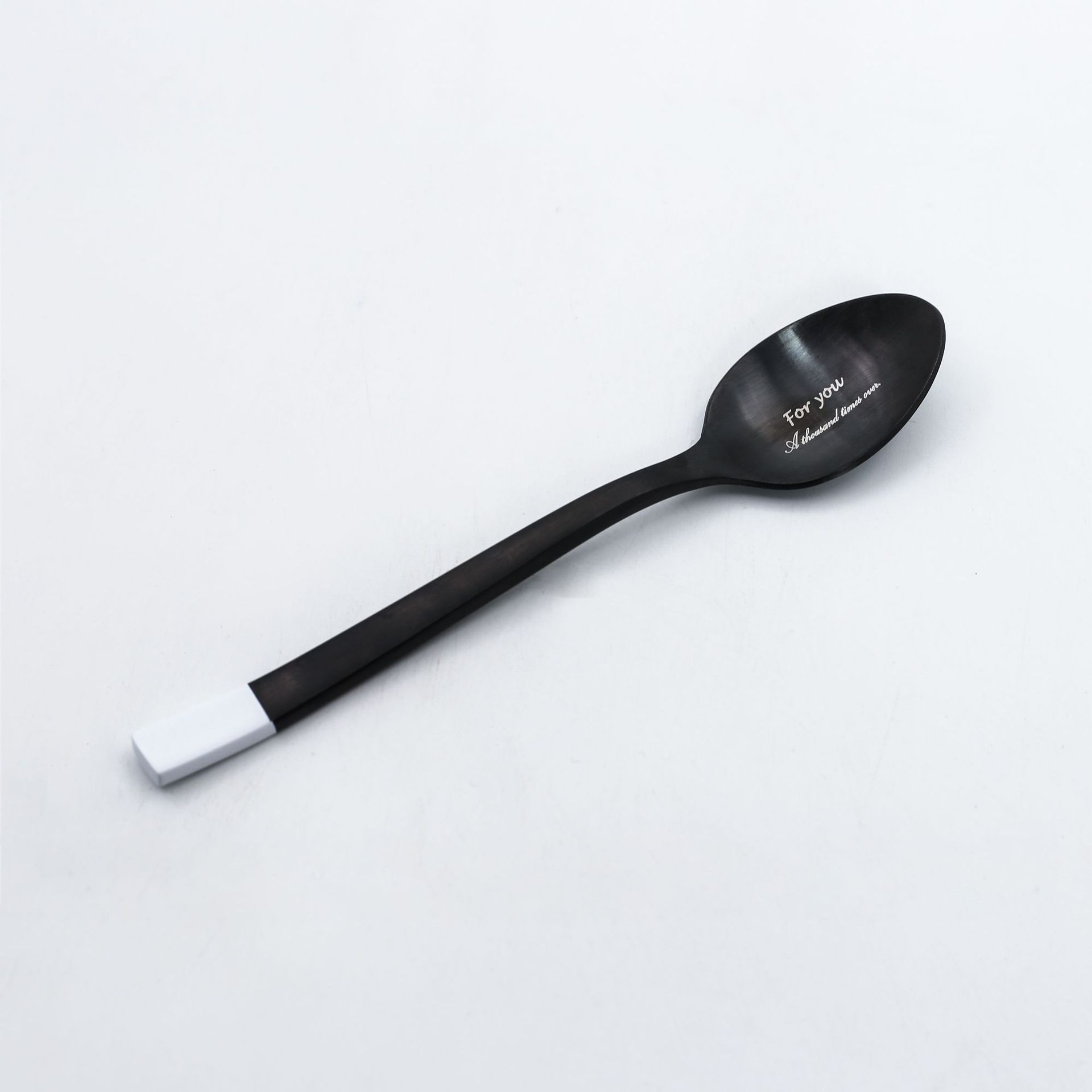 

Набор столовых приборов из нержавеющей стали 5 шт./набор Нож и вилка Ложка Столовая посуда Стейк Палочки для еды Набор ложек Черные Простые Западные столовые приборы зелёный