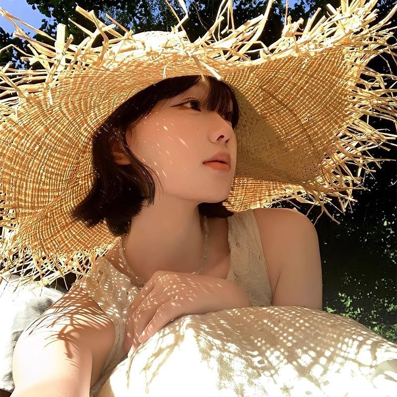 Big Edge Hat Women's Summer Vacation Wind Raffia Straw Hat Big Brim Sunshade Sunscreen Burr Edge Temperament Beach Hat