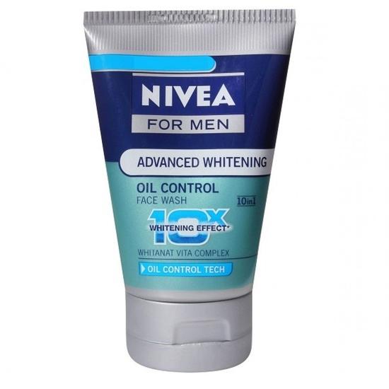 

NIVEA Men Oil-Control Очищающее средство для лица, 50 мл