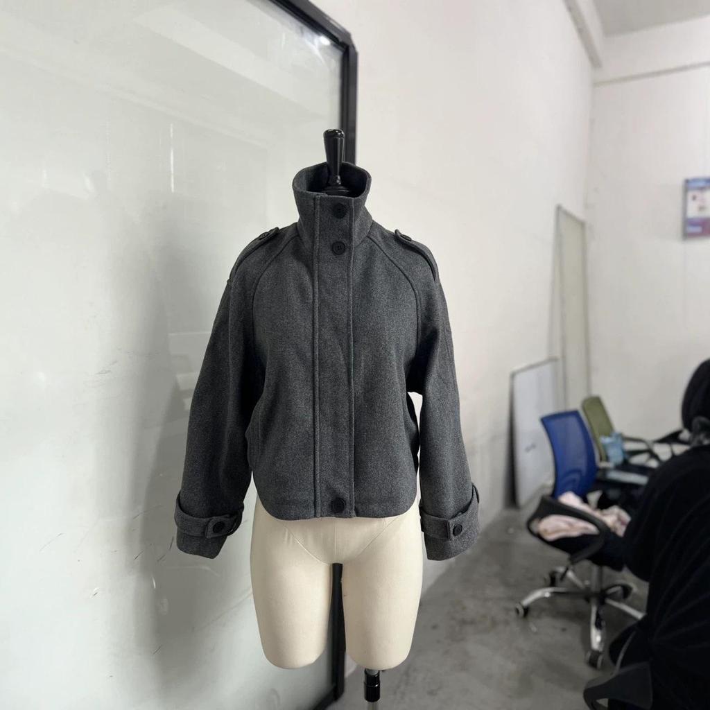Women's European and American Style Stand Collar Short Woolen Coat - Loose, Slimming Silhouette, High-class Feel