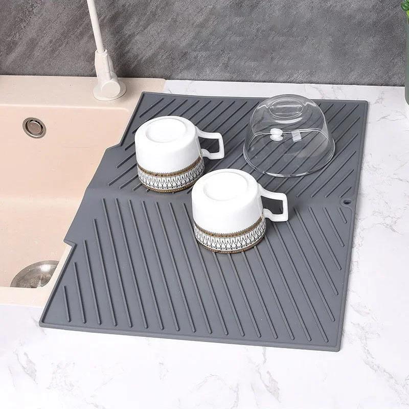 1pcs Collapsible Silicone Drain Pad Drying Mat Non-slip Kitchen Tableware Mat Heat-Resistant Coaster Multi-function Kitchen Tool