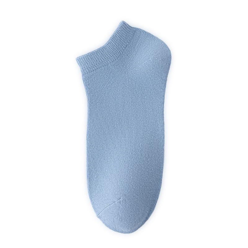 Men's Casual Cotton Ankle Socks: All-Season, Solid Colors, Sweat-Absorbent, Breathable, Non-Slip, Invisible.