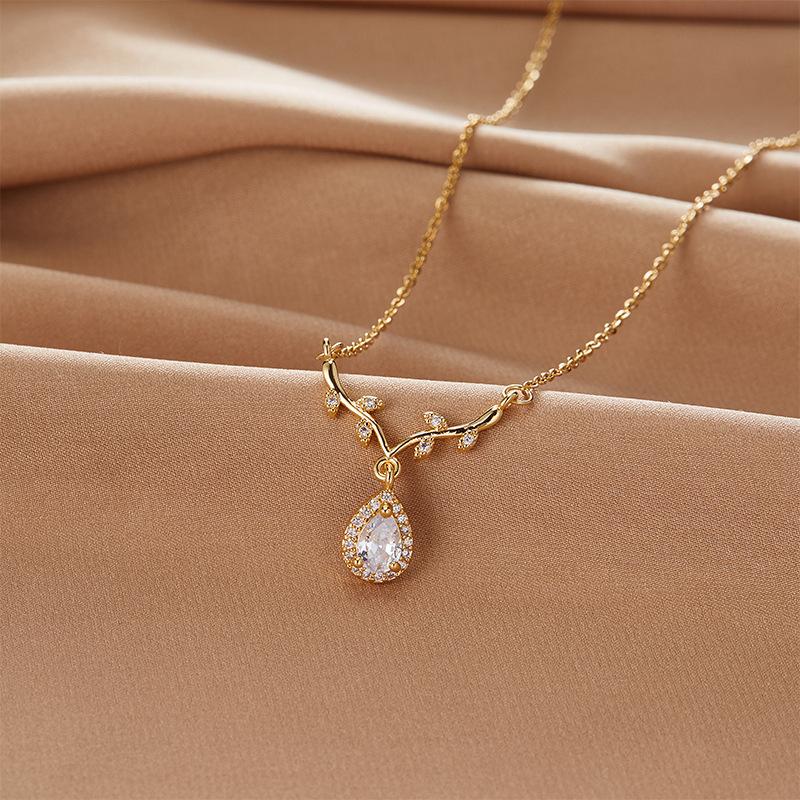 Yilu Has Your Necklace Female Design Cold Wind Collarbone Chain For Girlfriend'S Birthday Gift