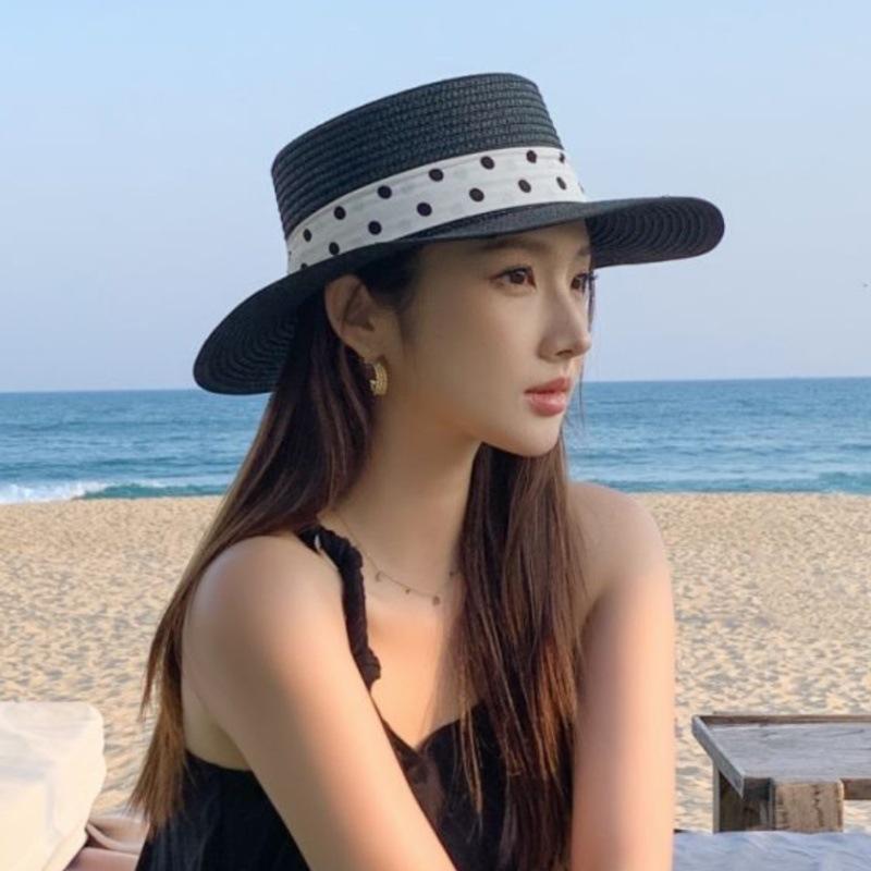 Seaside Holiday Wind Woven Hat Female High Sense Hepburn Wind Polka Dot Straw Hat Casual Versatile Film Hat Female