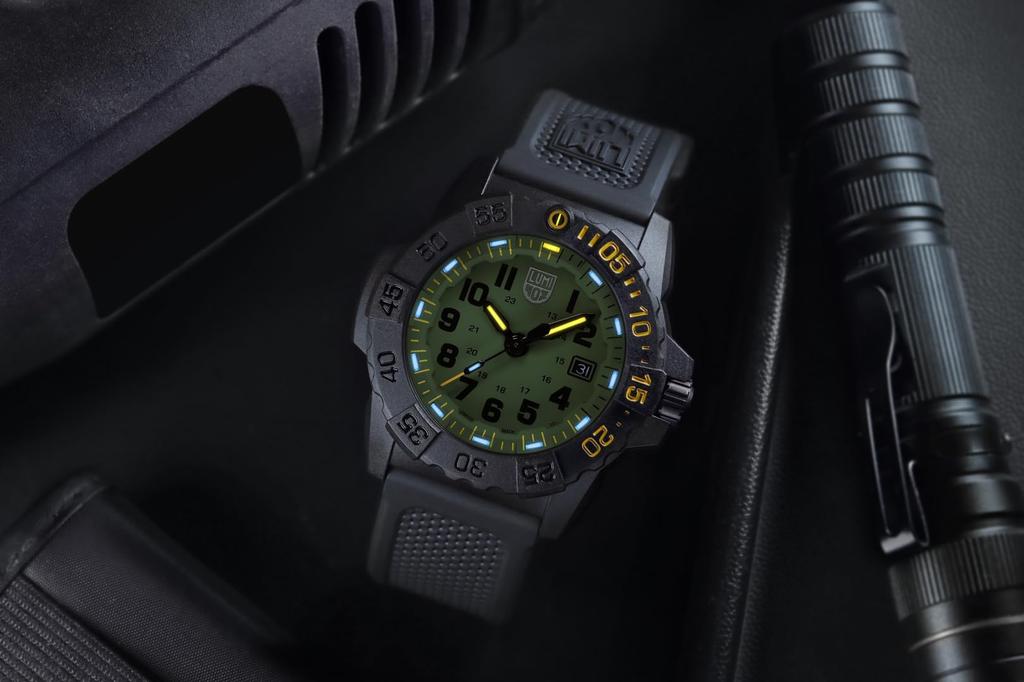 Luminox Military Watch for Men and Women, Analog, Swiss Made, Simple, Navy Seal Foundation 3500 Series, Ref. 3517.NSF.SET