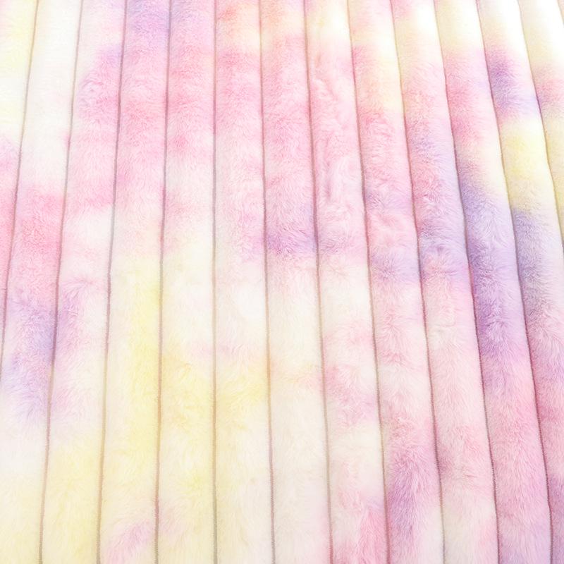 Gefleckter Batik-Kaninchenfellstoff mit siebenfarbigem Farbverlauf für Kleidung, Spielzeug, Heimtextilien, Schuhe und Hüte