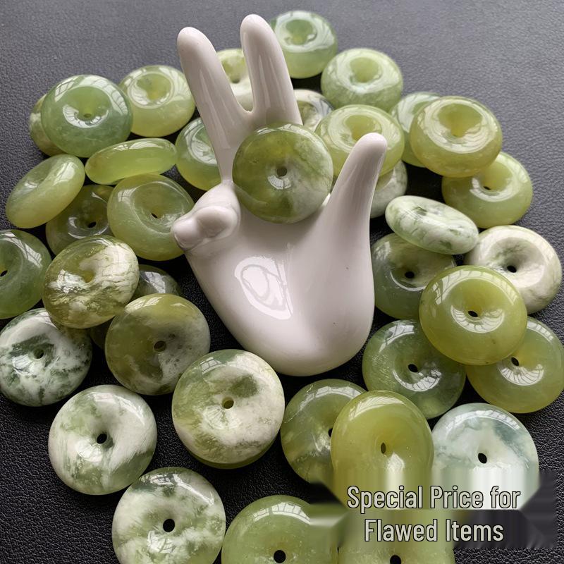 TXY54 Natural Xiuyan Jade Green Grape Pendant with Lake Green Snowflakes Design Fu s Jewelry