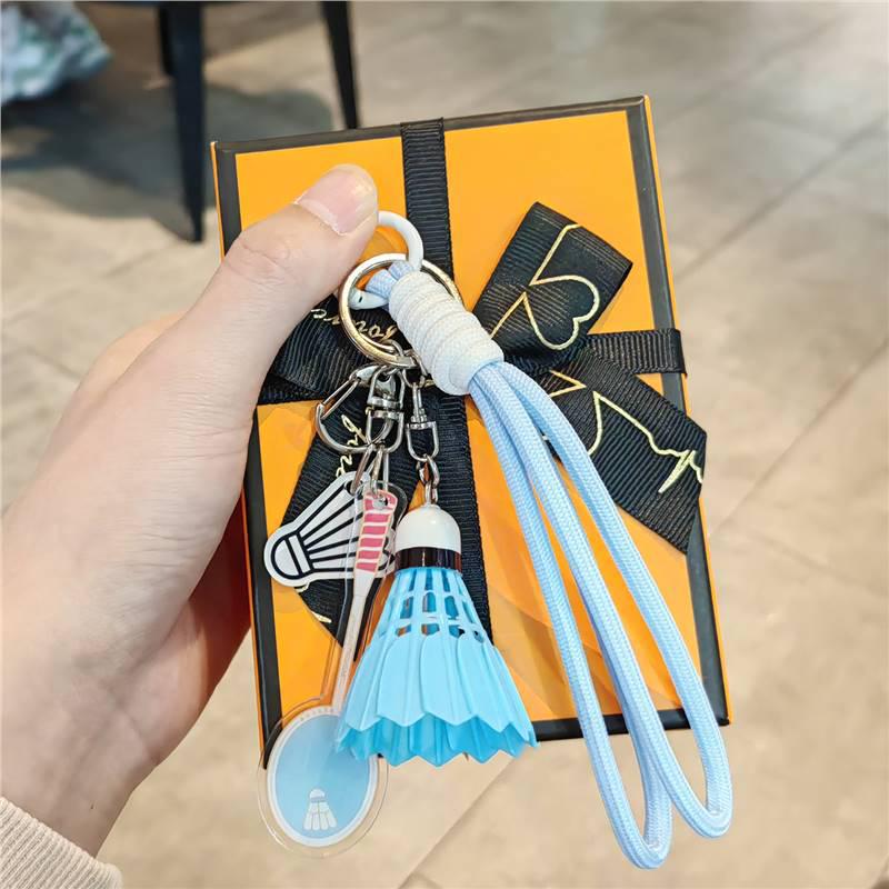 Creative Badminton Racket Keychain: Sporty Pendant & Backpack Ornament - Perfect Small Gift for Boys and Girls