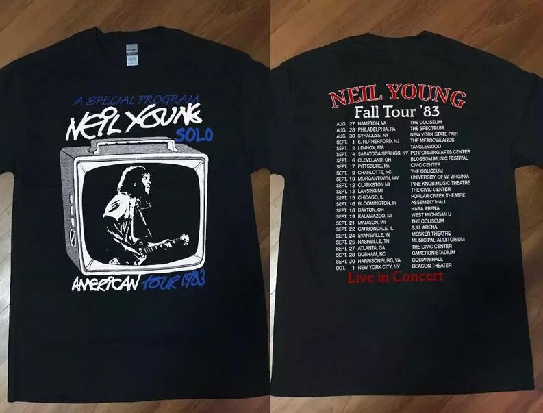 Vintage 80s Neil Young Fall Tour 83 Live In Concert T-shirt size S-5XL XL