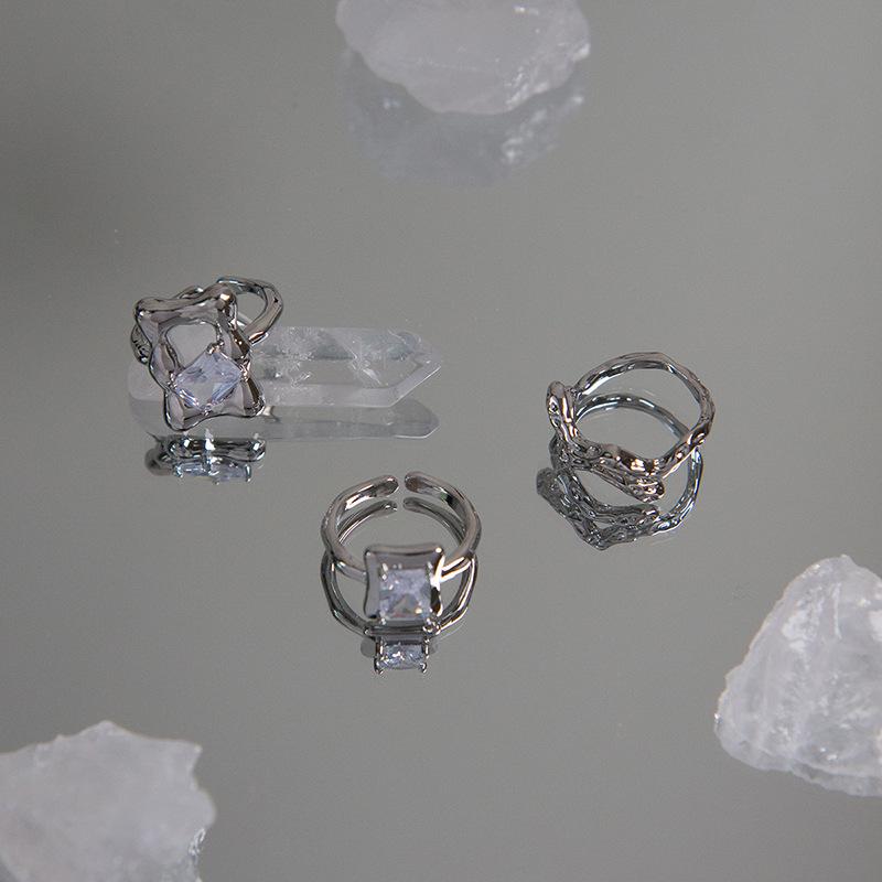 Niche Design High-Grade Irregular Zircon Light Luxury Wind Cold Wind Personality Trendy Cool Women'S Fashion Index Finger Ring