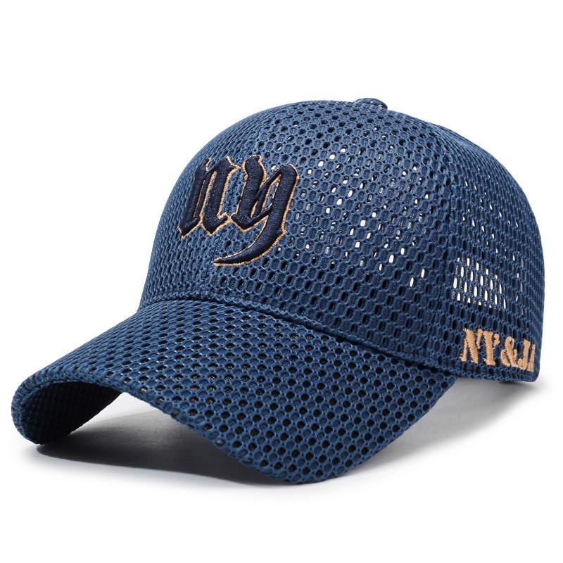 Sommerliche Baseballkappe aus Mesh mit gestickten Buchstaben und verstellbarer Passform für lässige Streetwear