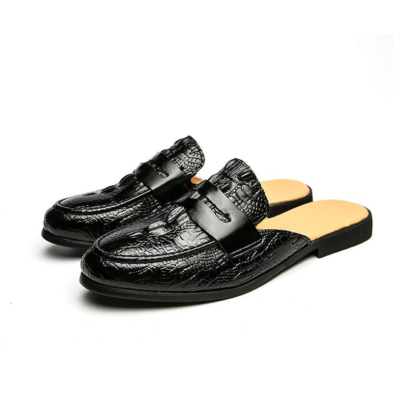 2025 Men's Bag Head Half-tray Leather Shoes Crocodile Pattern Half-tray Shoes Men's Heel-less Korean Version Men's Fashion Slippers Youth