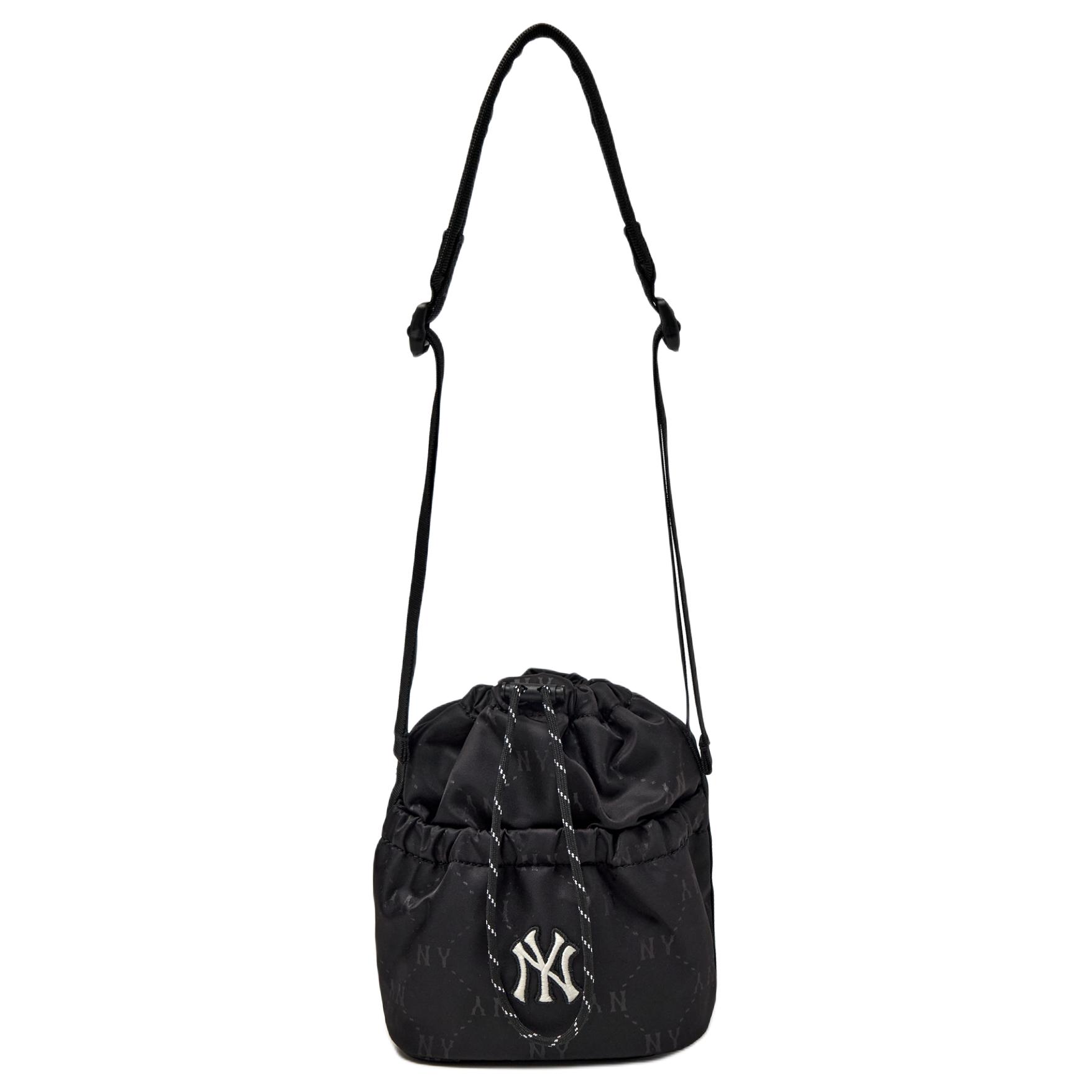 

New MLB New York Yankees Nylon Shoulder Bag Mini Unisex Black 3ACRM025N-50BKS 16.5*11.9*21.1CM