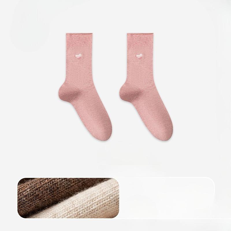 Female Autumn Cotton Love Embroidery Curled Loose Mouth Yuezi Tube Stack Socks