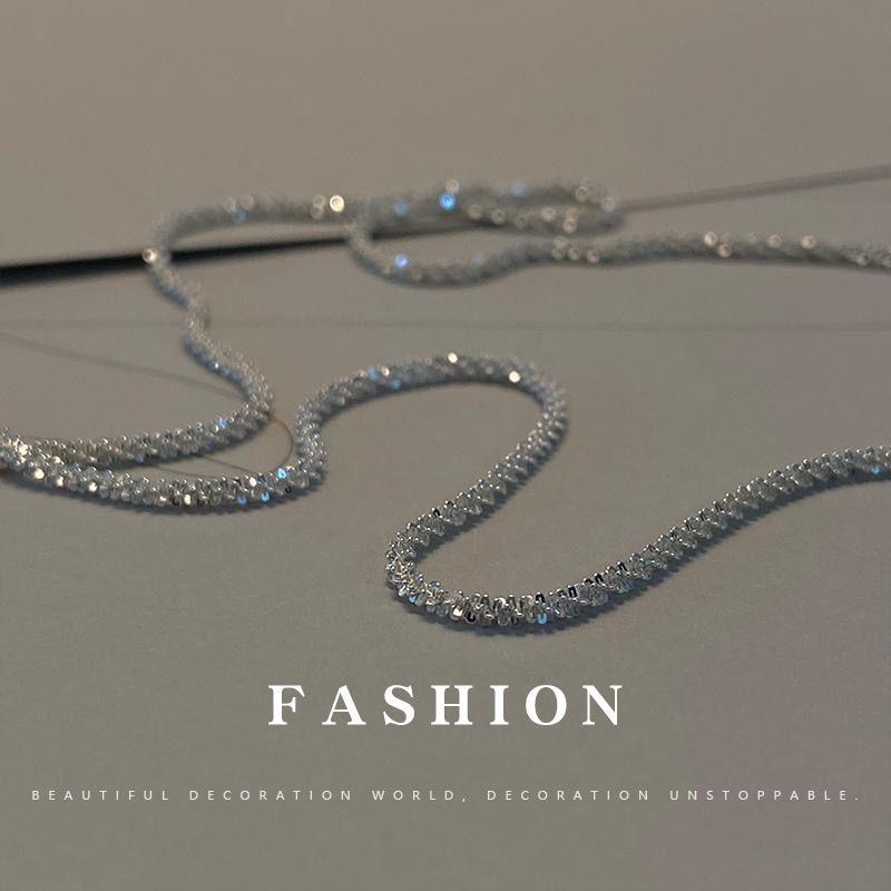 

VICENZA Italian Trendy Shimmering Clavicle Chain Necklace for Women and Men 40+5cm