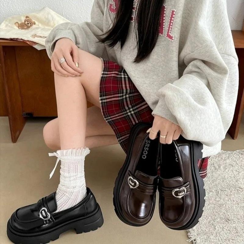 Spring and Autumn New Style Round Toe Thick-soled Beanie Shoes Women's Shallow Mouth Square Heel Casual Shoes Fashion High Heels