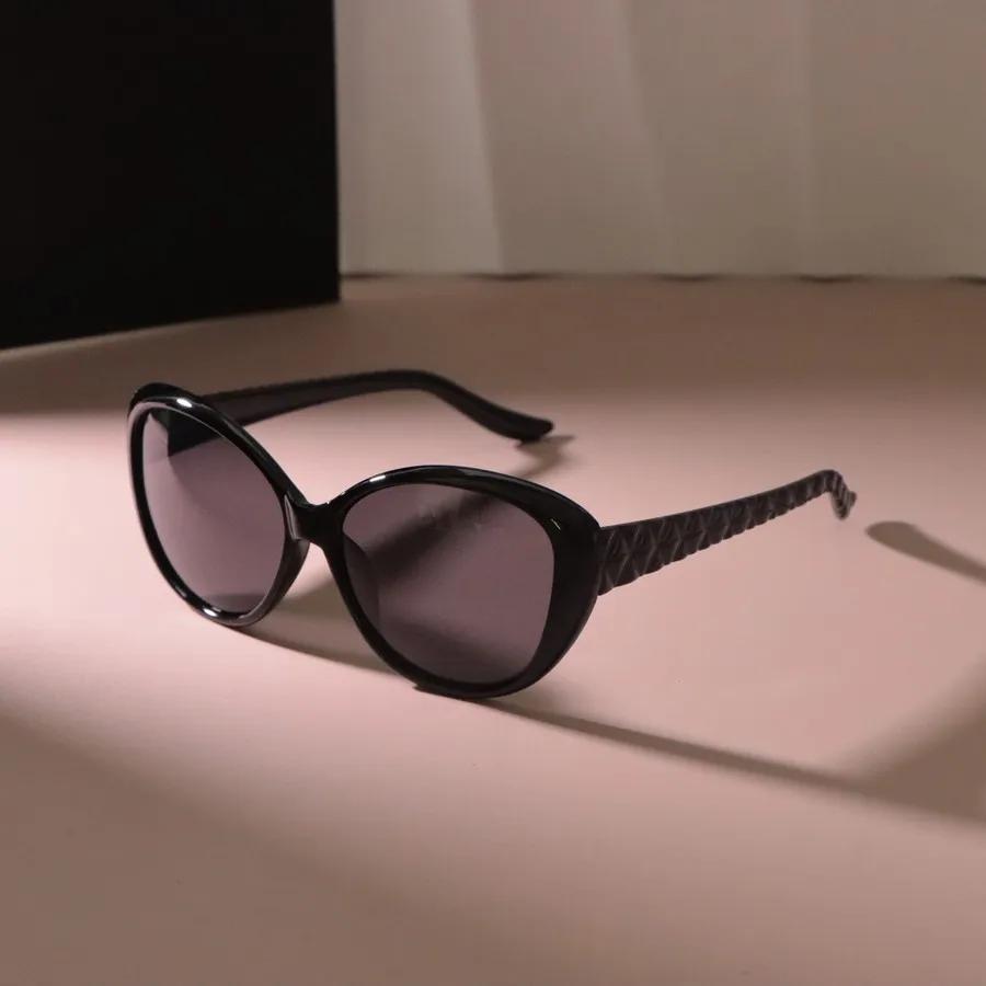 Trendy Cat Eye Frame Sun Glasses Women Men Square Sunglasses Female Cool Black Colors Mirror Designer Brand Fashion
