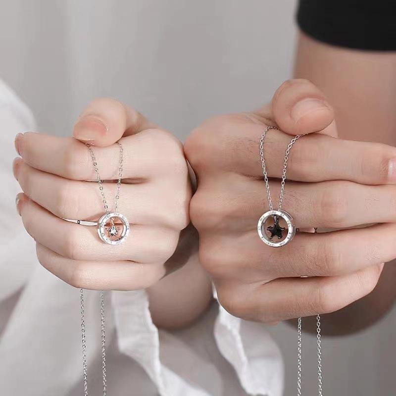 Stars in Love Niche Couple Necklace Simple Hip Hop Trend Men and Women Pair Couple Necklace 2026