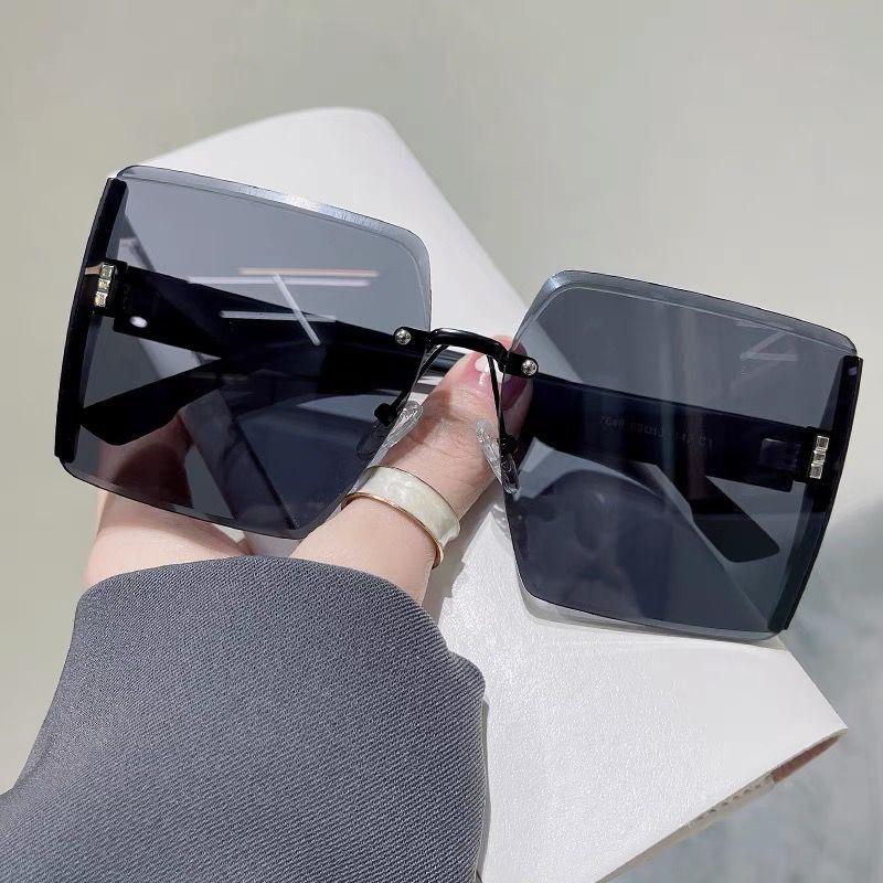 Vintage Square Sunglasses Woman Classic Retro Gradient Mirror Frameless Sun Glasses Female Fashion Rimless