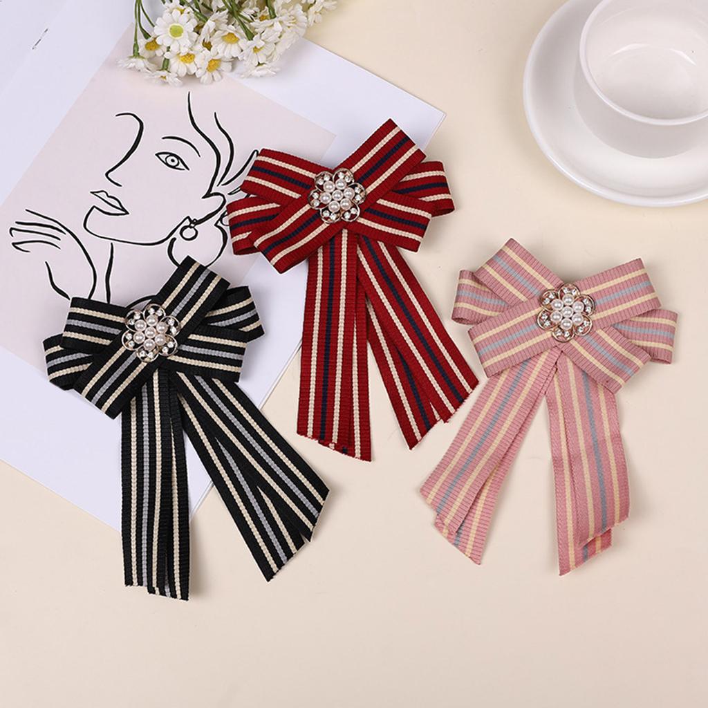 Fashionable Bowknot Enamel Lapel Pin with Dripping Oil Designs Contrast Accessory for Party Supplies Costumes