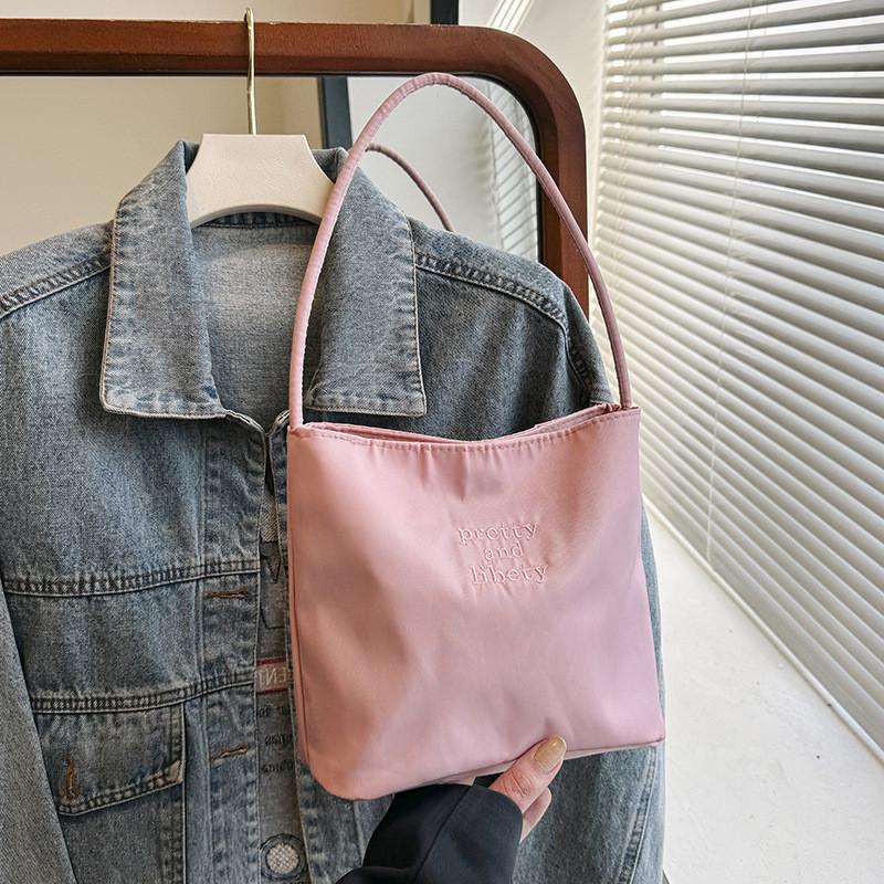 Elegant Spring Fashion Women's Bucket Bag Chic Nylon Shoulder Bag For Casual Wear