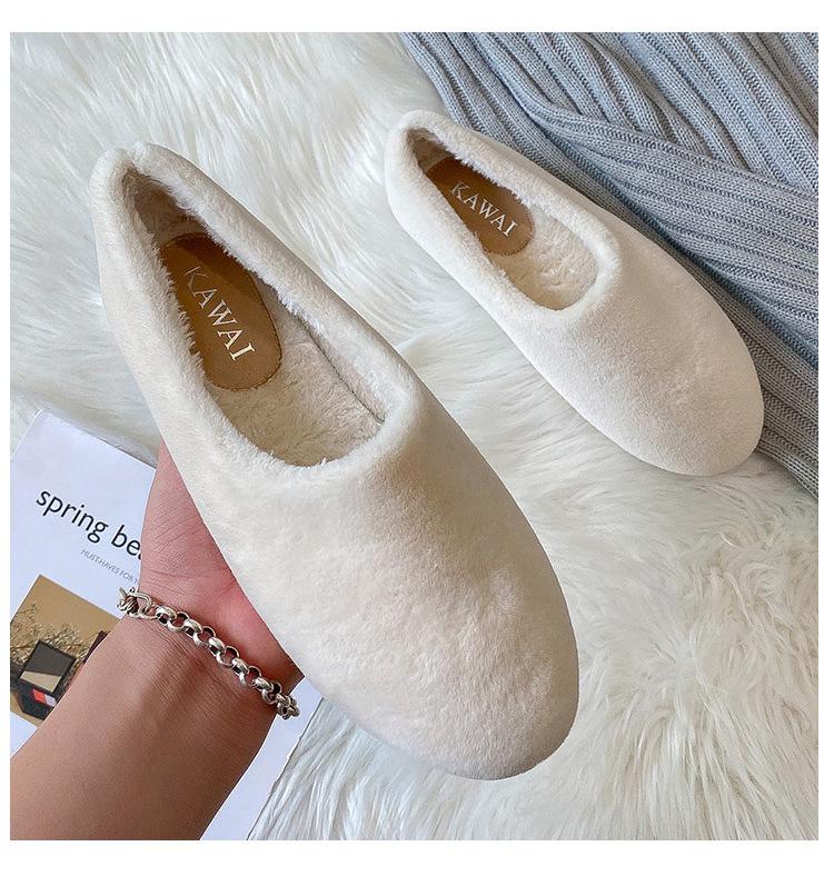 

Fashion Chic Winter fur shoes women 2025 cotton sneakers woman furry flats warm plush loafers lambswool moccasins femme large size 34-43 4.5 білий